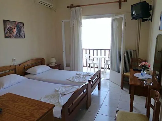 Akti * Άγιος Ιωάννης